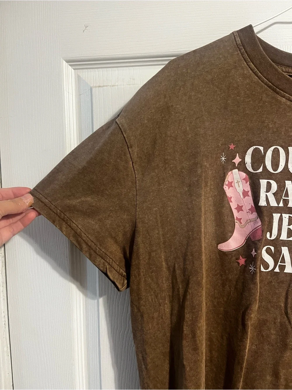 Country Raised Jesus Saved Brown Oversized Graphic Tee - Sz Medium - Picture 3 of 6
